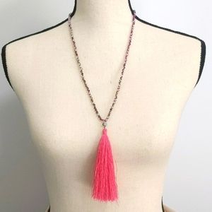 ✨Pink Tassel w/Grey & Pink Beaded Necklace